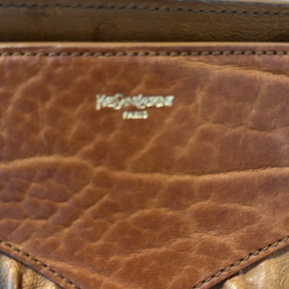 YSL light tan genuine leather bag with gold hardware - Picture 2 of 4